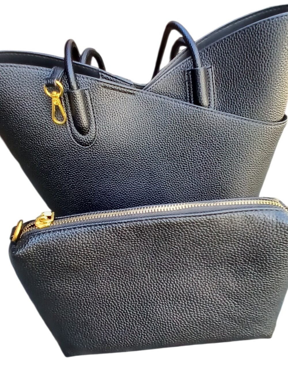 Antik Kraft 2-in-1 Pebbled Vegan Leather Tote and Pouch Set. Black